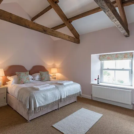 Holiday home Helwith - Ukc3455